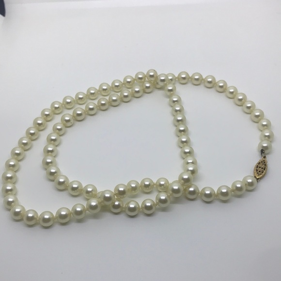 Vintage | Faux Pearl | Long Necklace | Approx. 22” - Picture 5 of 7